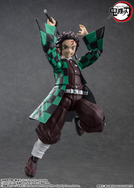 Demon Slayer - Tanjiro Kamado, Kimetsu no Yaiba S.H. Figuarts Action Figure 14 cm