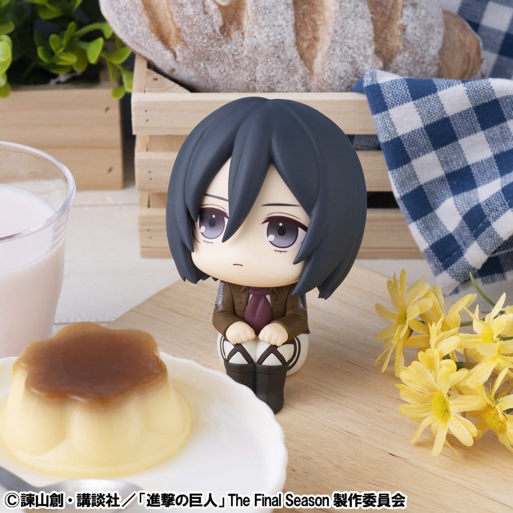 Attack on Titan - Levi Cleaning up Ver. & Mikasa Ackerman, (with Gift) Look Up PVC Statues 11 cm