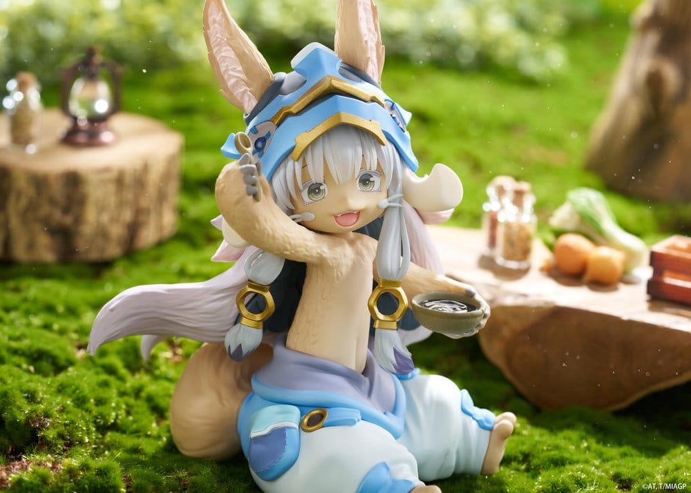 Made in Abyss - Nanachi (Mealtime ver.), Desktop Cute PVC Figure 13 cm