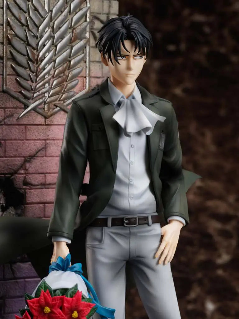 Attack On Titan - Levi Birthday 1/7 Statue 30 cm
