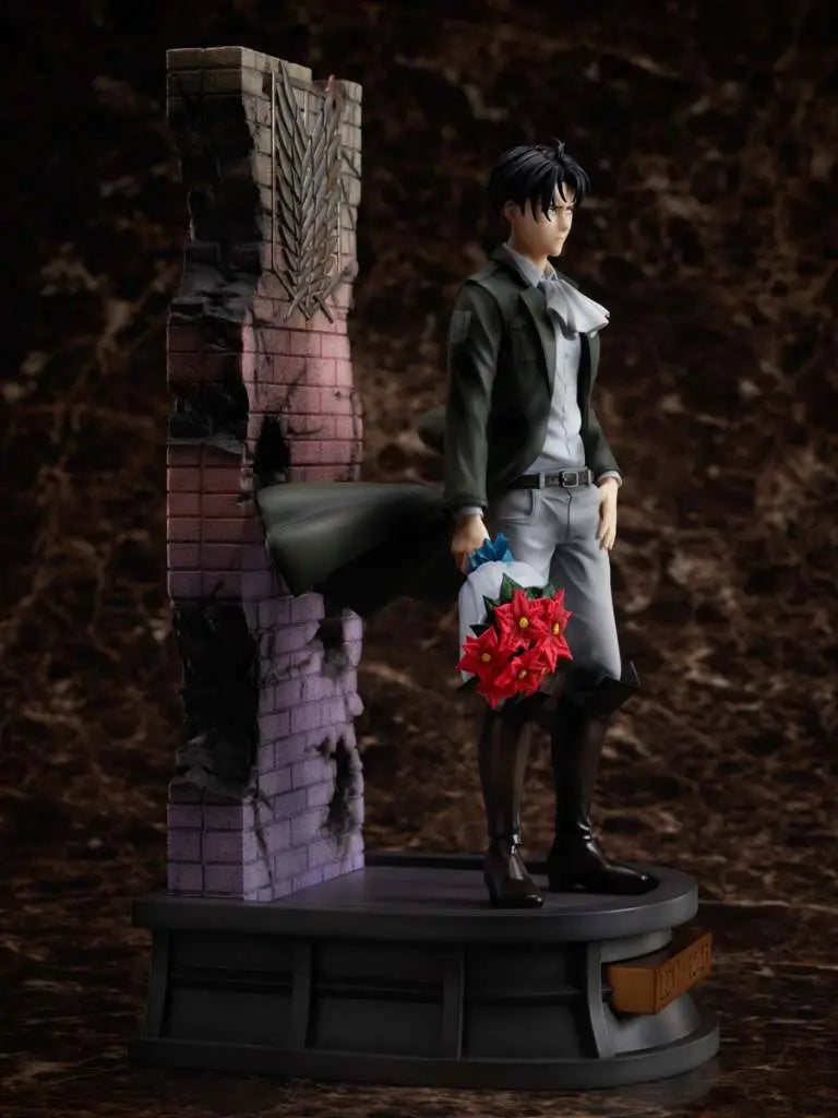 Attack On Titan - Levi Birthday 1/7 Statue 30 cm