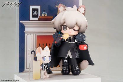 Arknights - SilverAsh, Would You Like A Dessert? Mini Series PVC Statue 10 cm