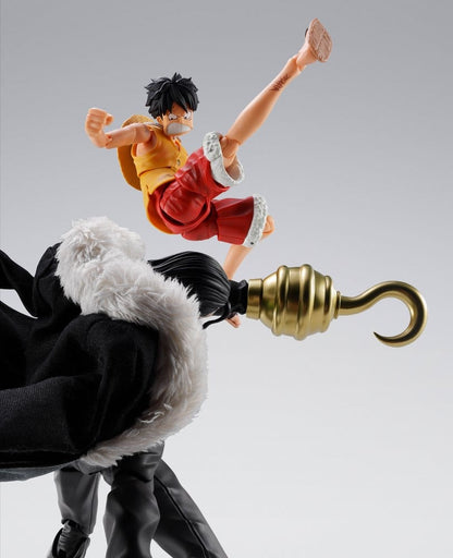 One Piece - Sir Crocodile, S.H.Figuarts Action Figure -Marineford- 18 cm