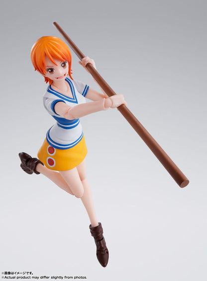 One Piece - Nami, Romance Dawn S.H. Figuarts Action Figure 14 cm