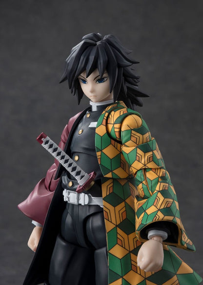 Demon Slayer: Kimetsu no Yaiba - Giyu Tomioka, S.H. Figuarts Actionfigur 15 cm