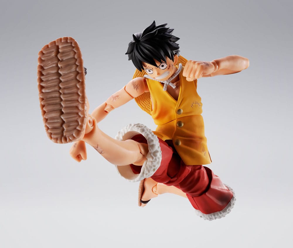 One Piece - Monkey D. Luffy, S.H.Figuarts Action Figure Marineford 15 cm