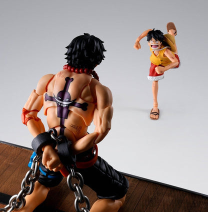 One Piece - Portgas D. Ace, S.H. Figuarts Action Figure -Marineford- 16 cm
