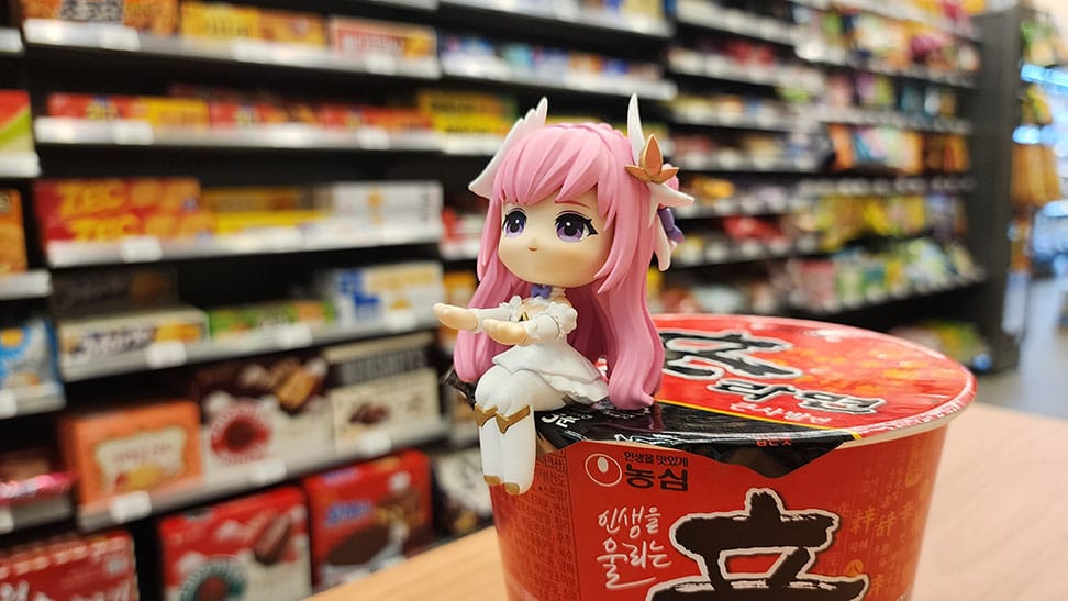 Goddess of Victory: Nikke - Dorothy, Cup Noodle Holder PVC Statue 9 cm