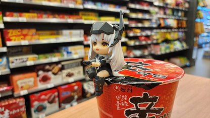 Goddess of Victory: Nikke - Snow White, Cup Noodle Holder PVC Statue 10 cm