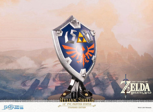 The Legend of Zelda Breath of the Wild - Hylian Shield, PVC Statue Standard Edition 29 cm