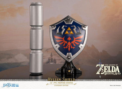 The Legend of Zelda Breath of the Wild - Hylian Shield, PVC Statue Standard Edition 29 cm