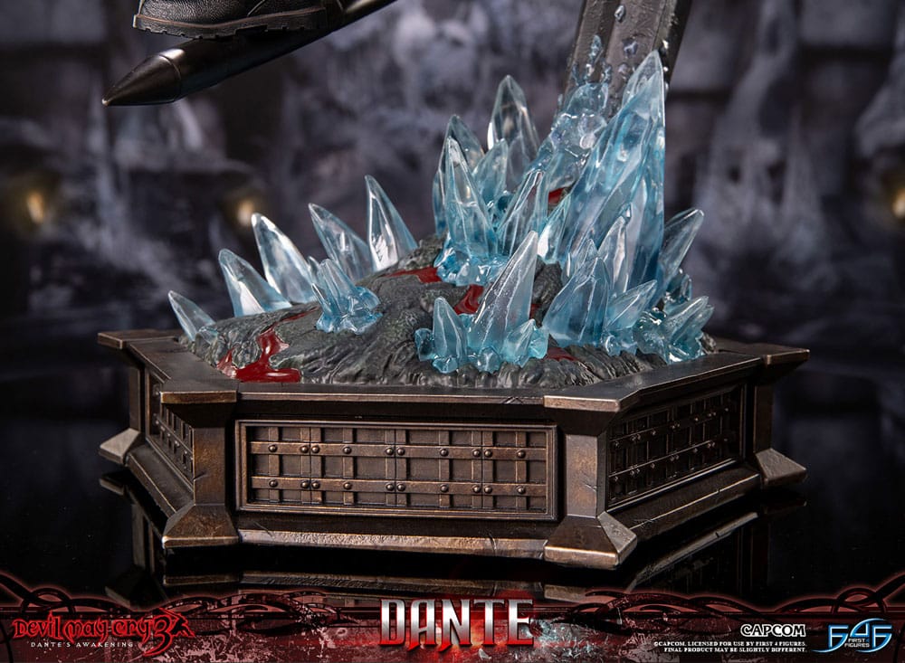 Devil May Cry 3 - Dante, Statue 43 cm