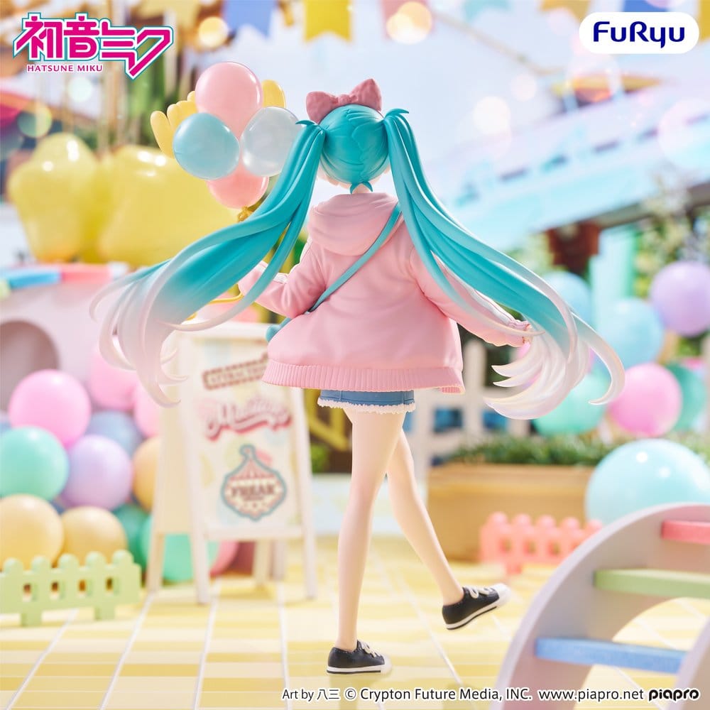 Hatsune Miku - Miku Muchute PVC Figure Theme Park Date Version 19 cm
