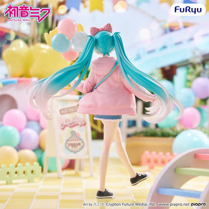 Hatsune Miku - Miku Muchute PVC Figure Theme Park Date Version 19 cm