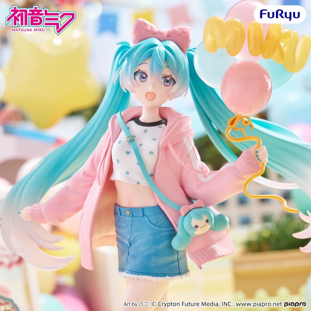 Hatsune Miku - Miku Muchute PVC Figure Theme Park Date Version 19 cm