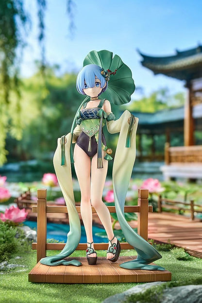 Re:ZERO (Starting Life in Another World) - Rem, 1/7 Scale Statue: Breather in the Garden Ver. 26 cm