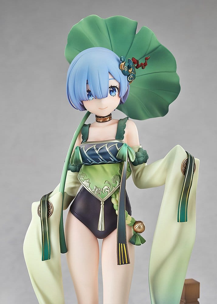Re:ZERO (Starting Life in Another World) - Rem, 1/7 Scale Statue: Breather in the Garden Ver. 26 cm