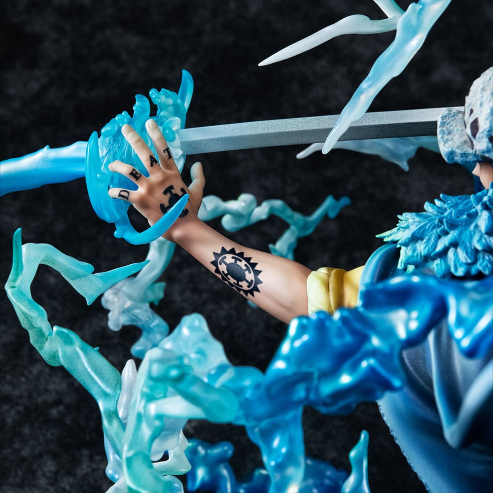 One Piece - Trafalgar Law, Portrait Of Pirates WA-MAXIMUM PVC Statue The Surgeon of Death Awaken Ver. 27 cm