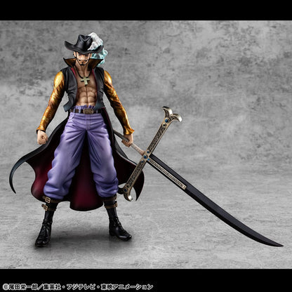 One Piece - Hawk Eye Dracule Mihawk Ver. R P.O.P SA-MAXIMUM PVC Statue 29 cm