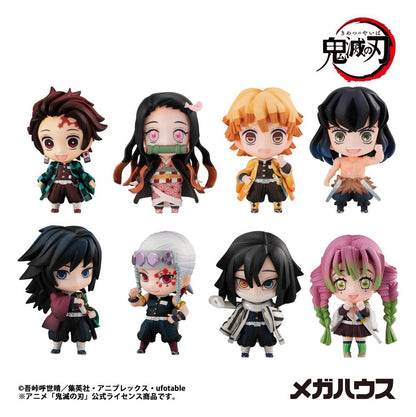 Demon Slayer - 1 Blinx Box, Tanjiro & Friends Kimetsu no Yaiba Collectible Figures 5 cm Assortment