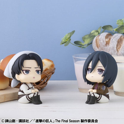 Attack on Titan - Levi Cleaning up Ver. & Mikasa Ackerman, (with Gift) Look Up PVC Statues 11 cm