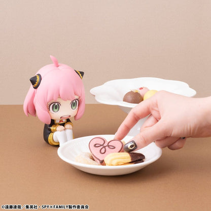 Spy x Family - Anya Forger, Look Up PVC Figure 11 cm (Repeat)