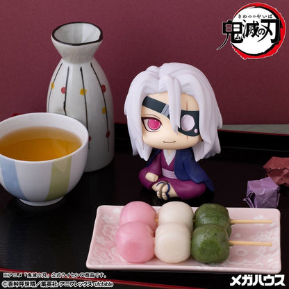 Demon Slayer: Kimetsu no Yaiba - Tengen Uzui, Look Up PVC Figur Former Otobashira Ver. 11 cm