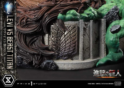 Attack on Titan - Levi VS Beast Titan, Ultimate Premium Masterline Series Statue 1/4 73 cm