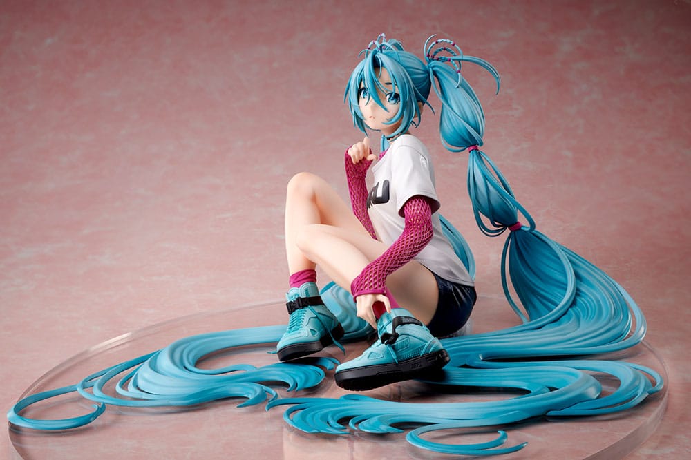 Hatsune Miku - Miku, Statue 1/4 Yoneyama Mai The Latest Street Style "Cute" 17 cm