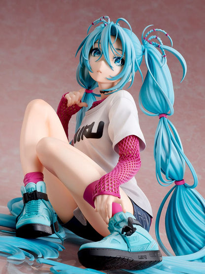 Hatsune Miku - Miku, Statue 1/4 Yoneyama Mai The Latest Street Style "Cute" 17 cm