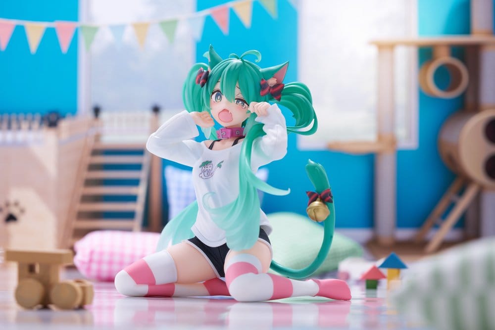 Hatsune Miku - Hatsune Miku Cat Ear, PVC Statue Desktop Cute Figure T-Shirt Ver. 13 cm