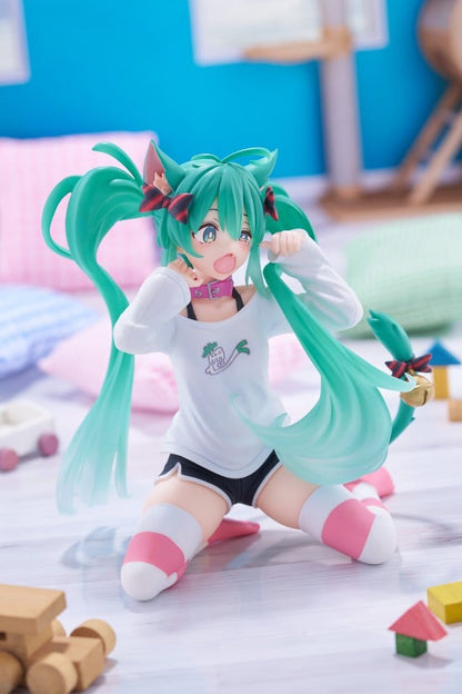 Hatsune Miku - Hatsune Miku Cat Ear, PVC Statue Desktop Cute Figure T-Shirt Ver. 13 cm