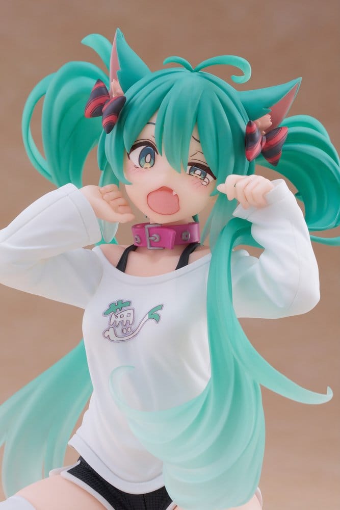 Hatsune Miku - Hatsune Miku Cat Ear, PVC Statue Desktop Cute Figure T-Shirt Ver. 13 cm